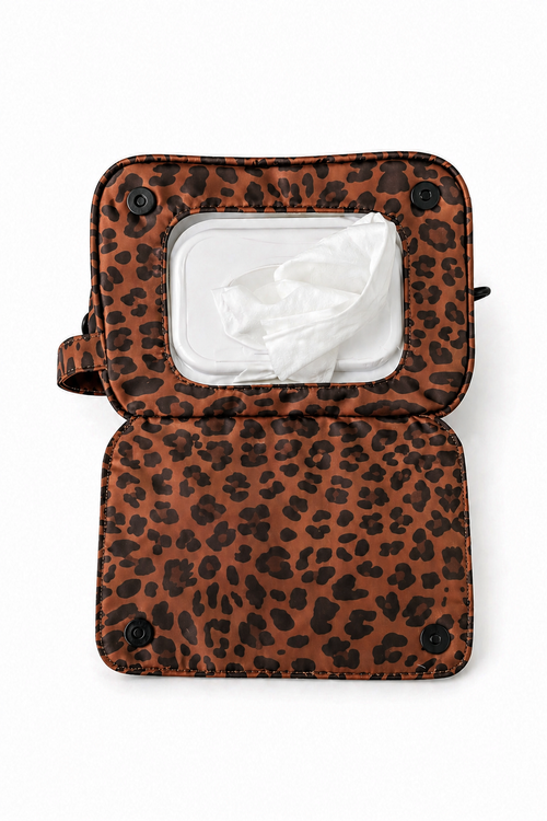 Citymouse® Quick Change Cube leopard print detail showing magnet closure