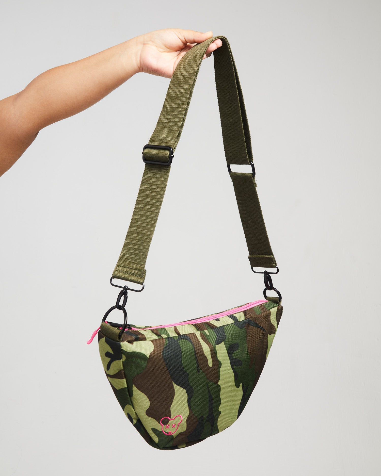 multifunctional sling diaper bag- CAMO